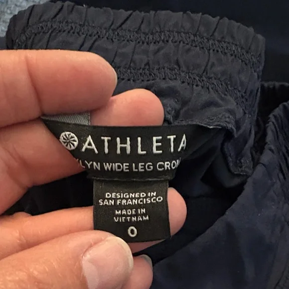 Athleta Navy Brooklyn Wide Leg Crop Pant Size 0 - Picture 3 of 11